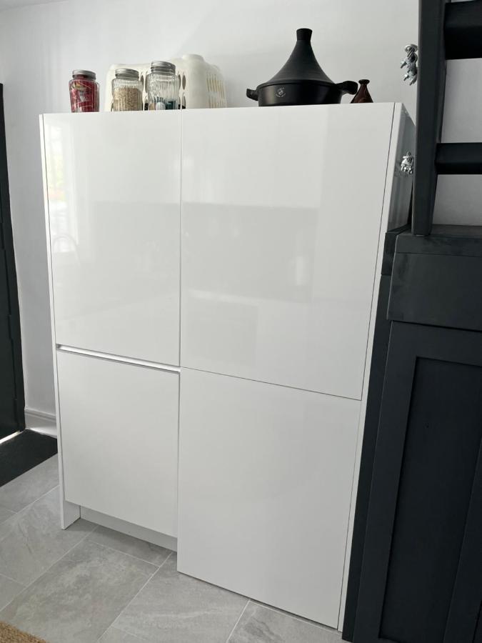 Prachtig Gemoderniseerde Woning Op 250 Meter Van Het Strand ซานตาโปลา ภายนอก รูปภาพ