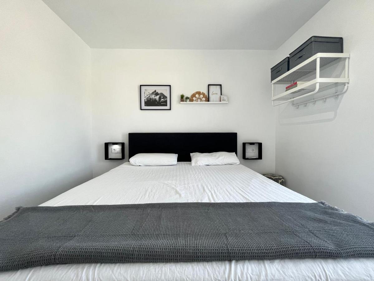 Prachtig Gemoderniseerde Woning Op 250 Meter Van Het Strand ซานตาโปลา ภายนอก รูปภาพ
